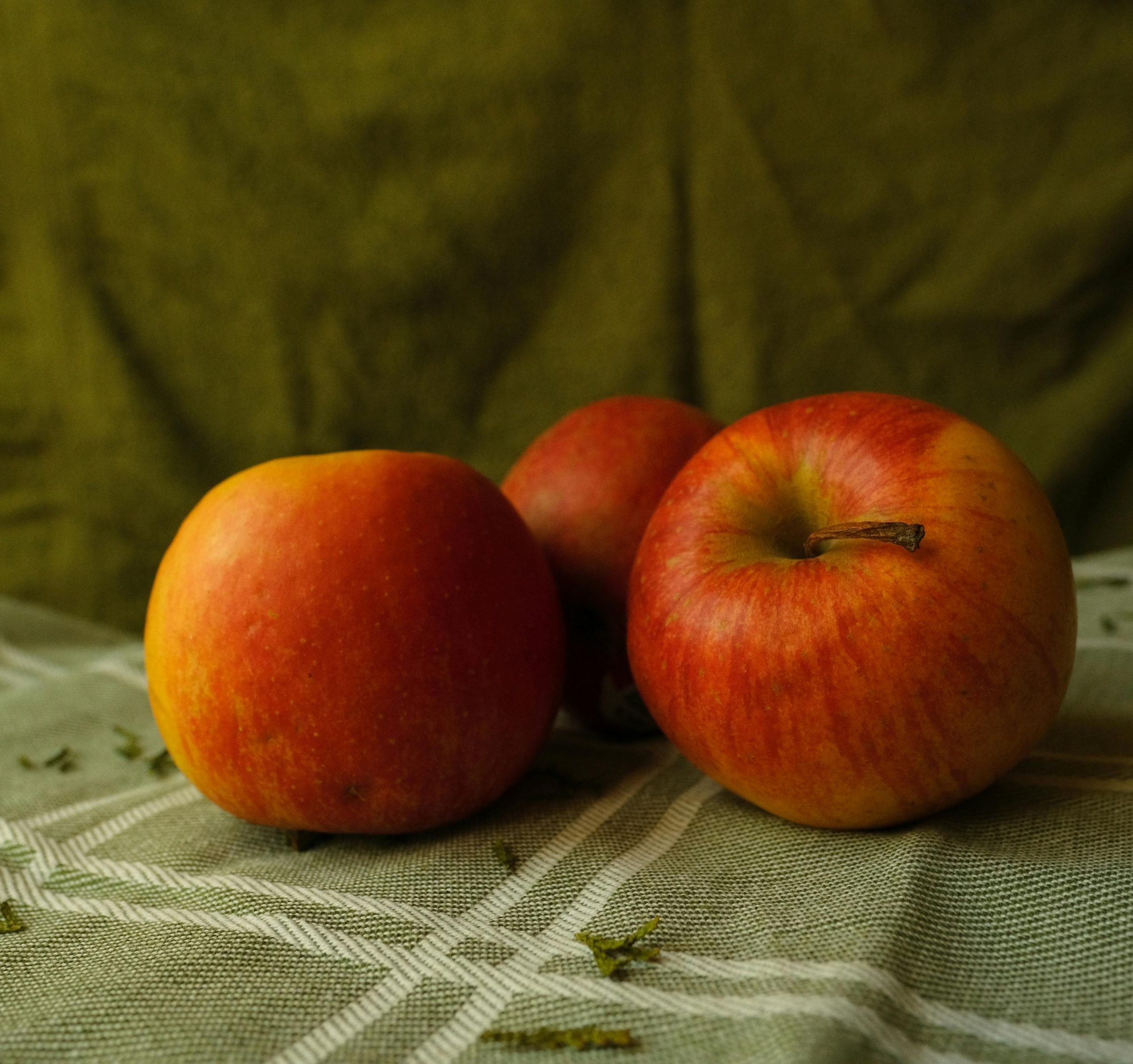 6 Autumn Apple Recipes That Keep Everyday Cooking Simple