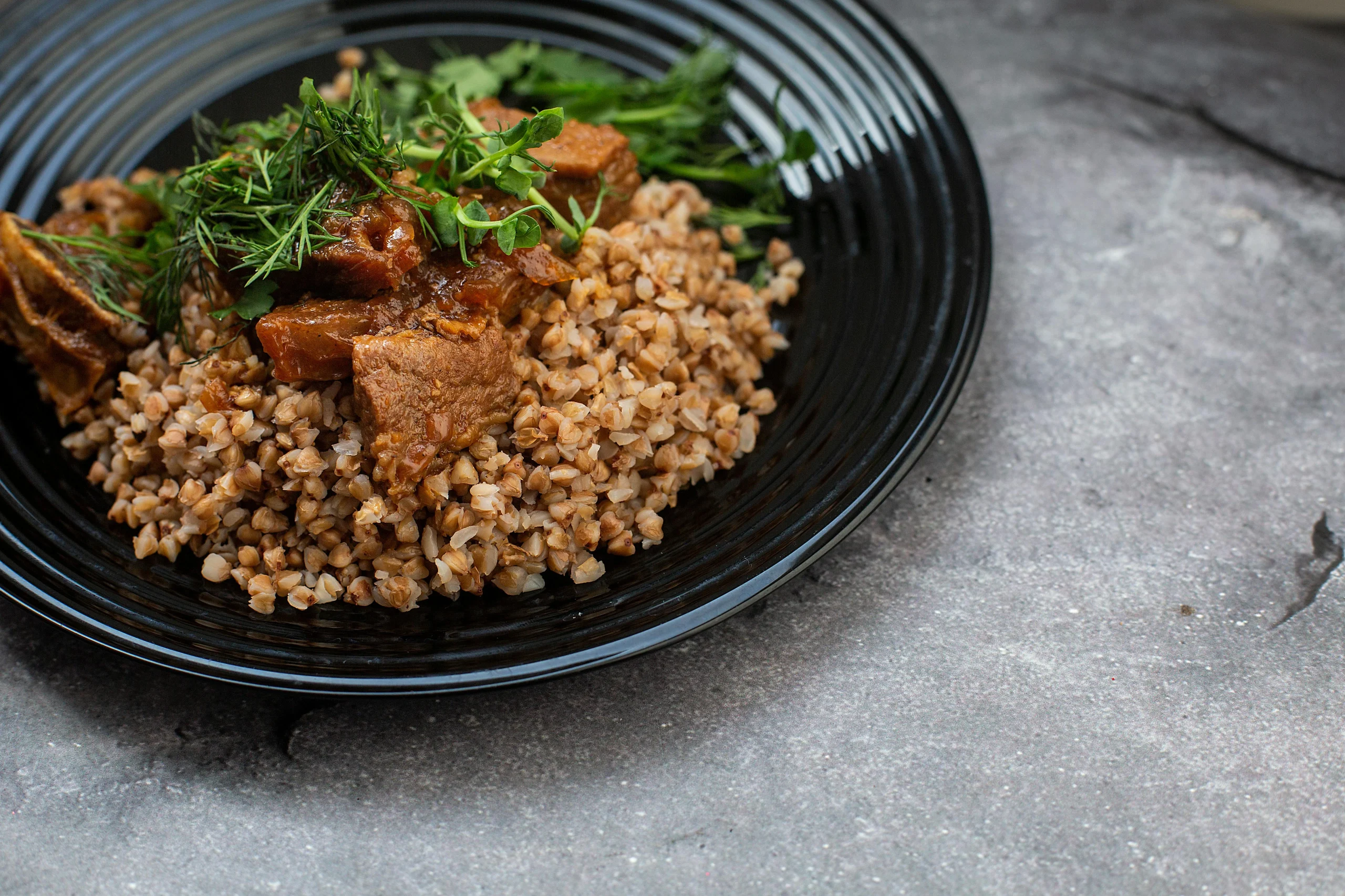 8 Cooking Tips That Can Help Grain Bowls Taste More Balanced