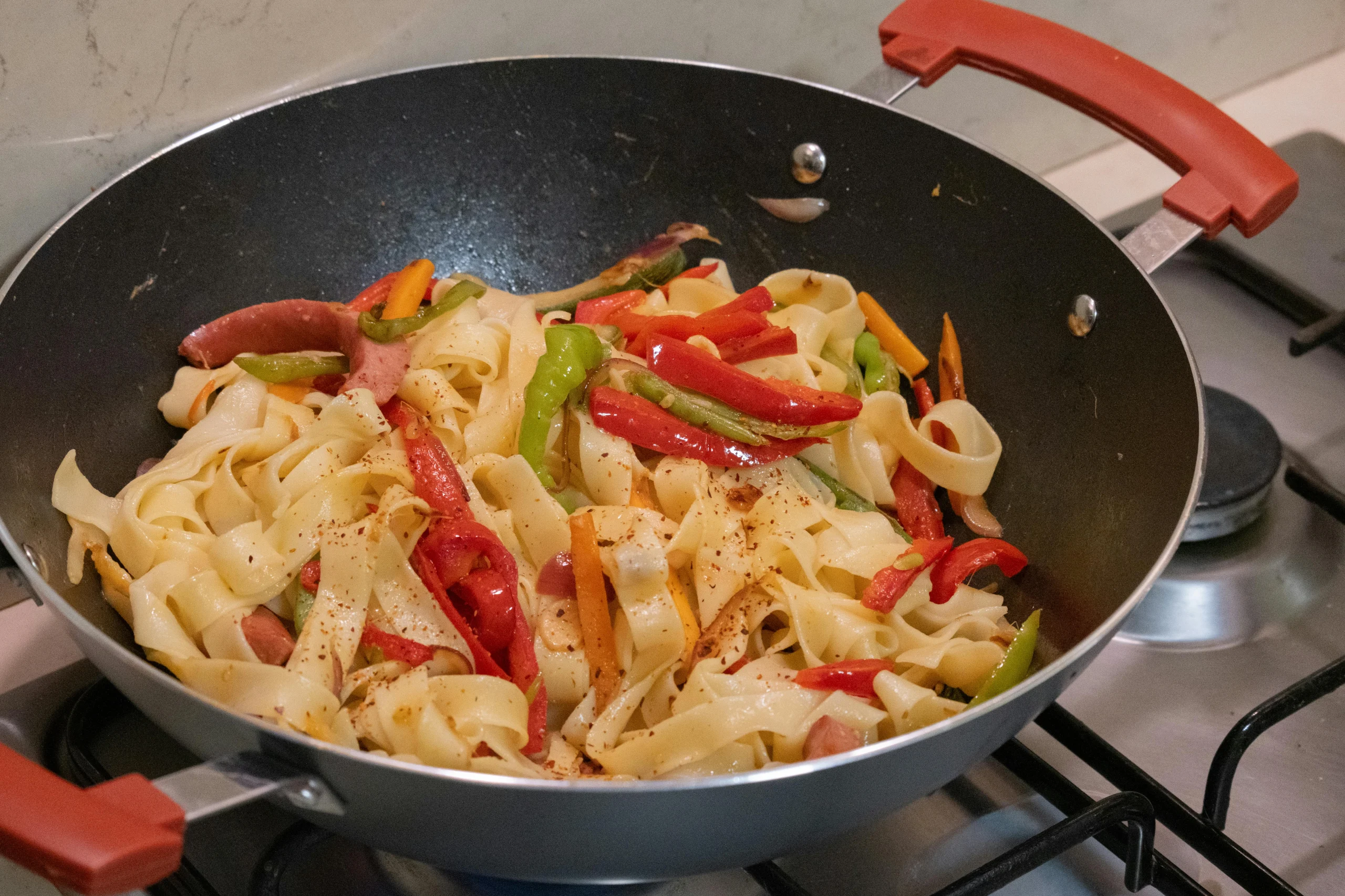 8 Vegetable Stir-In Mistakes That Can Ruin Simple Pasta Meals