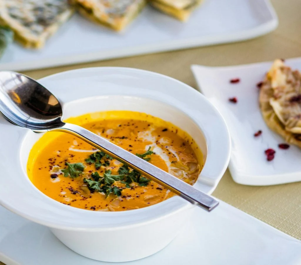 8 Cooking Tips That Can Help Soup Bowls Taste More Balanced