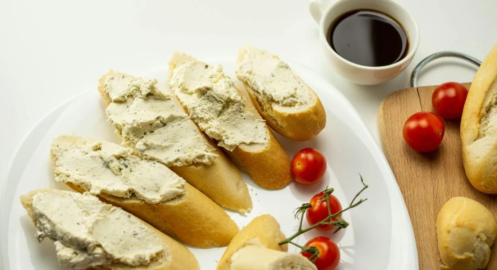 pexels-photo-13416201-scaled 7 Tomato Cottage Cheese Toast Meals That Make Quick Dinners Feel More Balanced