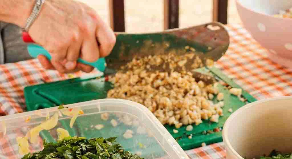 pexels-photo-38412296-scaled Why Cold Rice Salads Feel Lighter With Herbs Than With Extra Dressing