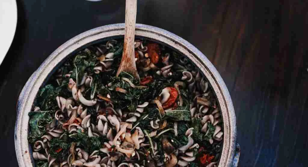 pexels-photo-4577454-scaled 8 Leftover Pasta Mistakes That Can Make Lunch Feel Heavier Than It Needs To