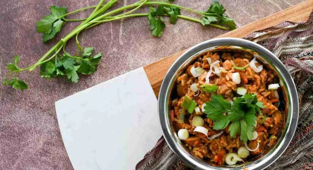 pexels-photo-6978241-scaled Why Cold Rice Salads Feel Lighter With Herbs Than With Extra Dressing